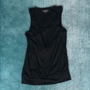 Beyond Yoga, opened back, back drape top size S